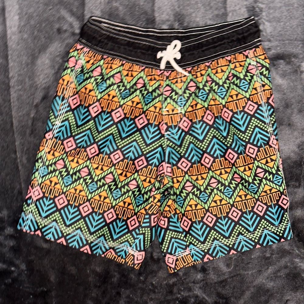 GYMBOREE //  Boy Swim Trunk Shorts - Geo